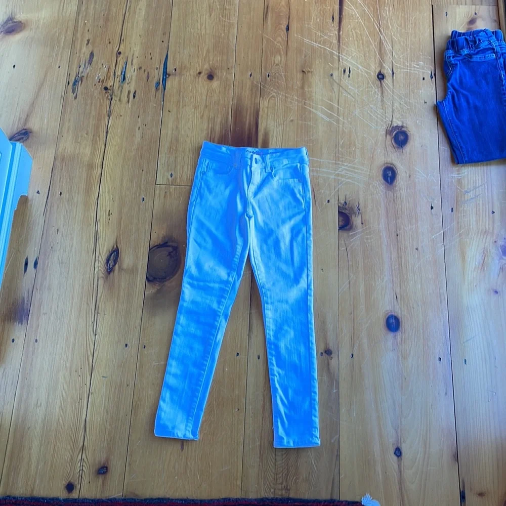 Five pairs of Girls jeans, Cat & Jack, size 10 - Picture 4 of 6